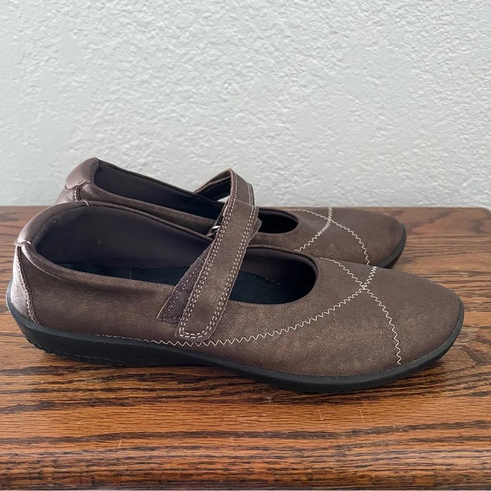 Arcopedico L18 Brown Women's Mary Jane Flats EU 43 US 12